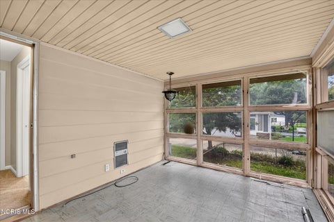 Tiny photo for 3226 Hargo Road, Toledo, OH 43606 (MLS # 10014217)