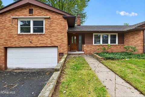 Tiny photo for 3226 Hargo Road, Toledo, OH 43606 (MLS # 10014217)