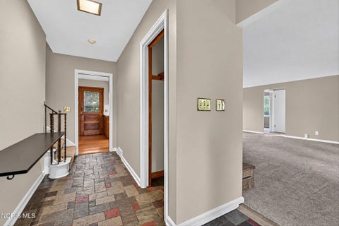 Tiny photo for 3226 Hargo Road, Toledo, OH 43606 (MLS # 10014217)