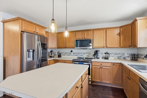Tiny photo for 827 Wood Sorrel Lane, Perrysburg, OH 43551 (MLS # 10011460)