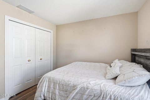 Tiny photo for 827 Wood Sorrel Lane, Perrysburg, OH 43551 (MLS # 10011460)