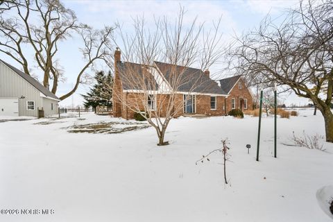 Photo of 8300 Noward Road, Waterville, OH 43566 (MLS # 10003851)