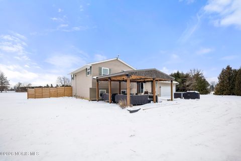 Tiny photo for 15770 County Road K, Wauseon, OH 43567 (MLS # 10003429)