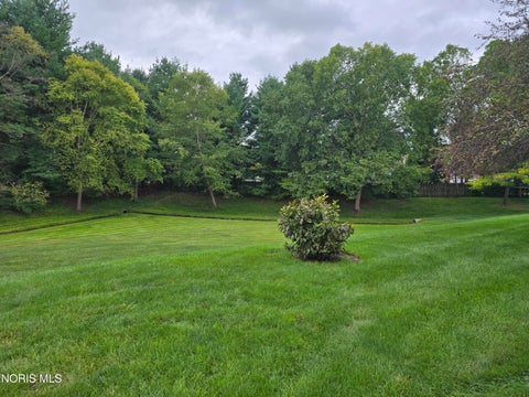 Tiny photo for 4827 Marble Cliff Boulevard, Sylvania, OH 43560 (MLS # 10013699)