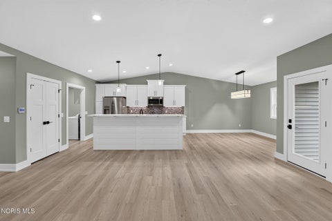 Tiny photo for 6634 Long Street, Whitehouse, OH 43571 (MLS # 10012385)