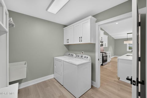 Tiny photo for 6634 Long Street, Whitehouse, OH 43571 (MLS # 10012385)