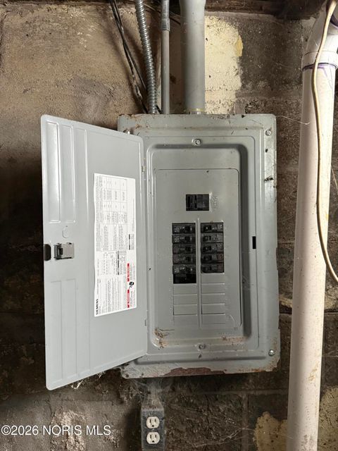 Tiny photo for 1405 Prospect Avenue, Toledo, OH 43606 (MLS # 10003688)