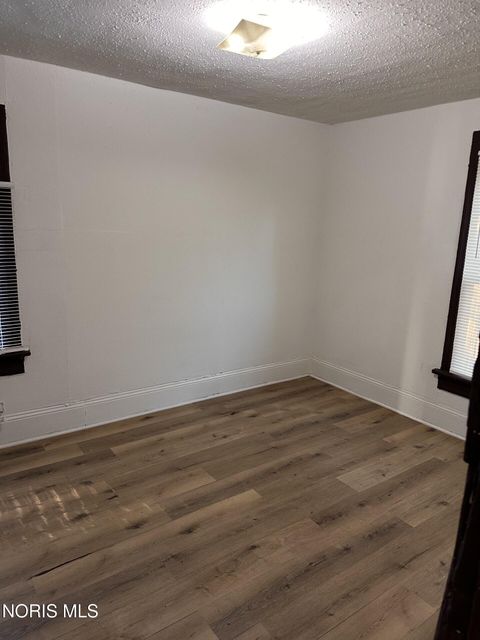 Tiny photo for 1023 Heston Street, Toledo, OH 43607 (MLS # 10009592)