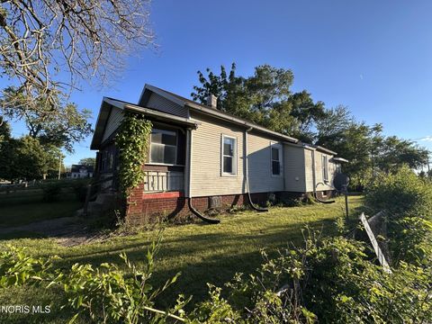 Tiny photo for 1023 Heston Street, Toledo, OH 43607 (MLS # 10009592)