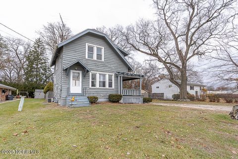 Photo of 6106 Hill Avenue, Toledo, OH 43615 (MLS # 10001908)