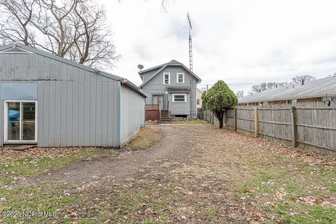 Tiny photo for 6106 Hill Avenue, Toledo, OH 43615 (MLS # 10001908)