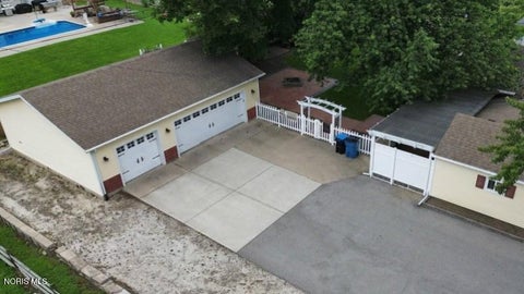Tiny photo for 165 N Yarrow Street, Oregon, OH 43616 (MLS # 10012344)
