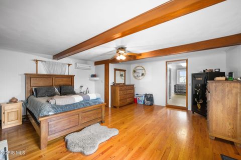 Tiny photo for 25854 Mccutcheonville Road, Perrysburg, OH 43551 (MLS # 10004473)