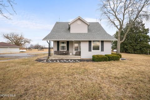 Tiny photo for 25854 Mccutcheonville Road, Perrysburg, OH 43551 (MLS # 10004473)