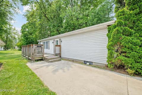 Tiny photo for 721 College Street, Findlay, OH 45840 (MLS # 10010559)