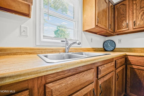 Tiny photo for 721 College Street, Findlay, OH 45840 (MLS # 10010559)
