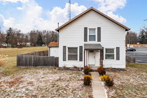 Photo of 7130 Angola Road, Holland, OH 43528 (MLS # 10002391)