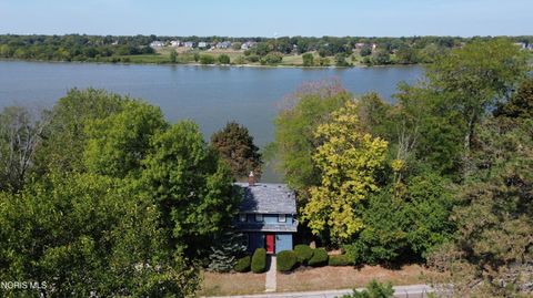 Tiny photo for 28968 E River Road, Perrysburg, OH 43551 (MLS # 10009929)