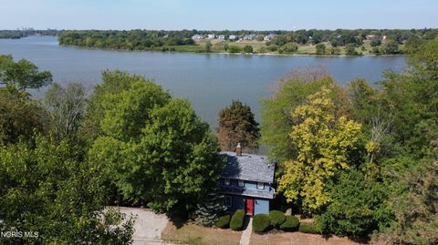 Tiny photo for 28968 E River Road, Perrysburg, OH 43551 (MLS # 10009929)