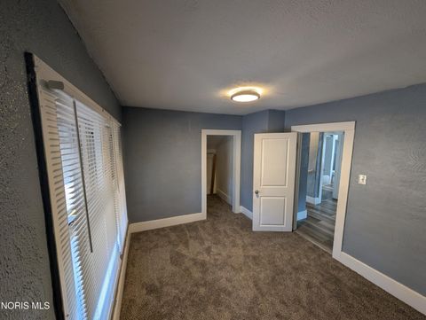 Tiny photo for 1118 Alldays Avenue, Toledo, OH 43607 (MLS # 10005093)