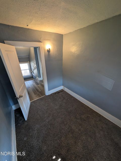 Tiny photo for 1118 Alldays Avenue, Toledo, OH 43607 (MLS # 10005093)