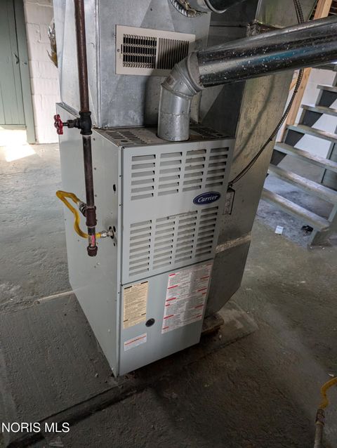 Tiny photo for 1118 Alldays Avenue, Toledo, OH 43607 (MLS # 10005093)