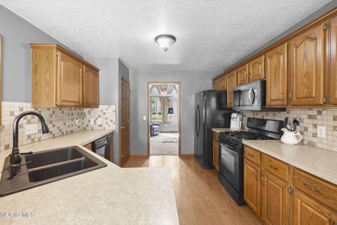 Tiny photo for 432 Hickory Lane, Waterville, OH 43566 (MLS # 10006770)