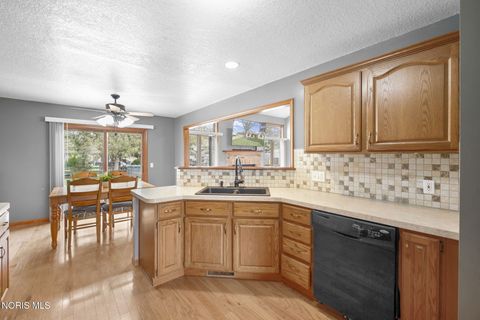 Tiny photo for 432 Hickory Lane, Waterville, OH 43566 (MLS # 10006770)