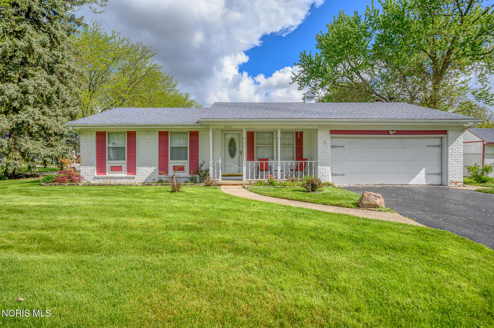 5006 Lynbridge Lane