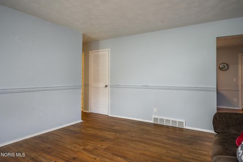 Tiny photo for 5006 Lynbridge Lane, Toledo, OH 43614 (MLS # 10007194)