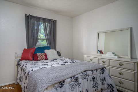 Tiny photo for 5006 Lynbridge Lane, Toledo, OH 43614 (MLS # 10007194)