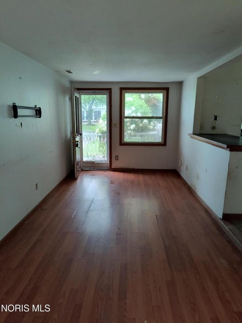 Tiny photo for 618 Federman Street, Toledo, OH 43609 (MLS # 10012605)