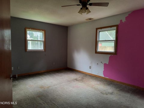 Tiny photo for 618 Federman Street, Toledo, OH 43609 (MLS # 10012605)