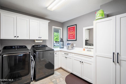 Tiny photo for 7446 Timbers Boulevard, Waterville, OH 43566 (MLS # 10012902)