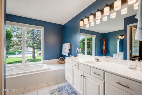 Tiny photo for 7446 Timbers Boulevard, Waterville, OH 43566 (MLS # 10012902)