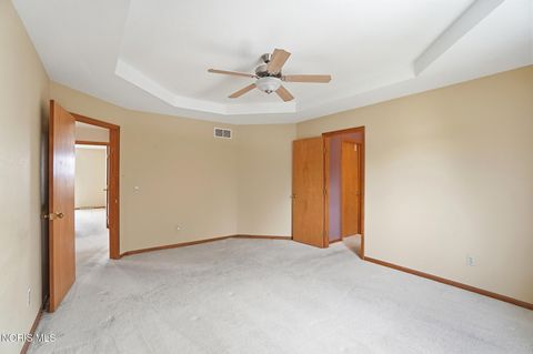 Tiny photo for 2312 Ashton Court, Maumee, OH 43537 (MLS # 10005333)