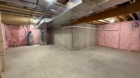 Tiny photo for 719 W Ironwood Drive, Rossford, OH 43460 (MLS # 10000760)