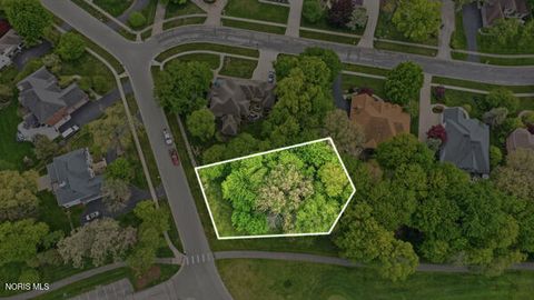 8945 Oak Valley Road Holland OH 43528