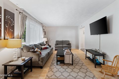 Tiny photo for 5130 Franciscan Boulevard, Sylvania, OH 43560 (MLS # 10010120)