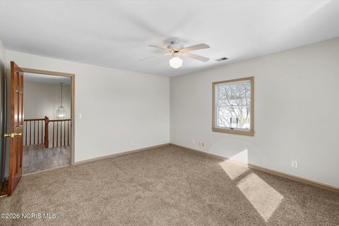 Tiny photo for 701 W Broadway Street, Maumee, OH 43537 (MLS # 10003698)