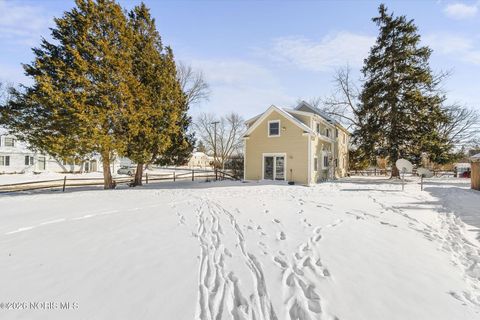 Tiny photo for 701 W Broadway Street, Maumee, OH 43537 (MLS # 10003698)