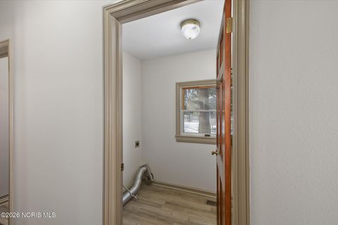 Tiny photo for 701 W Broadway Street, Maumee, OH 43537 (MLS # 10003698)