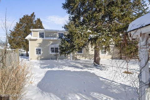 Tiny photo for 701 W Broadway Street, Maumee, OH 43537 (MLS # 10003698)