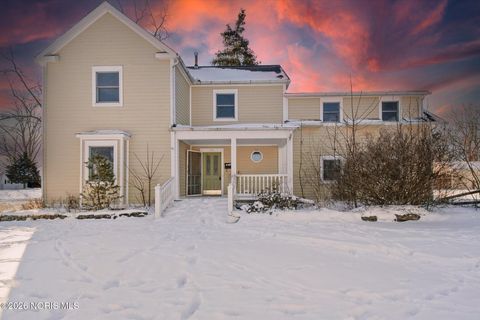 701 W Broadway Street Maumee OH 43537