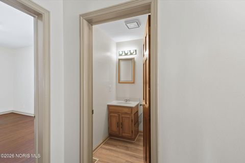 Tiny photo for 701 W Broadway Street, Maumee, OH 43537 (MLS # 10003698)