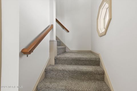 Tiny photo for 701 W Broadway Street, Maumee, OH 43537 (MLS # 10003698)