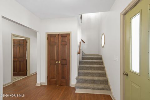 Tiny photo for 701 W Broadway Street, Maumee, OH 43537 (MLS # 10003698)