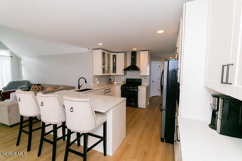 Tiny photo for 15871 Forest Lake Drive, Findlay, OH 45840 (MLS # 10014179)