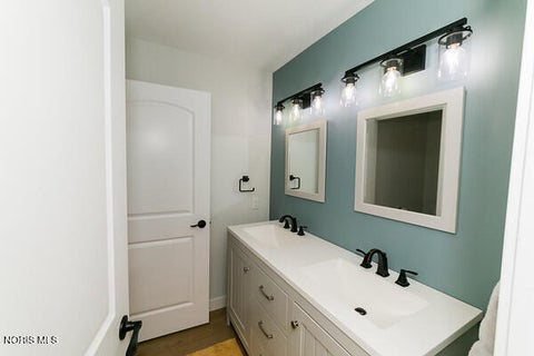 Tiny photo for 15871 Forest Lake Drive, Findlay, OH 45840 (MLS # 10014179)