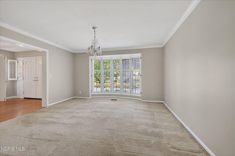 Tiny photo for 4550 Farmington Road, Toledo, OH 43623 (MLS # 10008513)